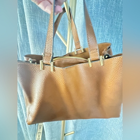 Steve Madden Tan Leather Purse with Gold Detail EUC - Picture 5 of 10